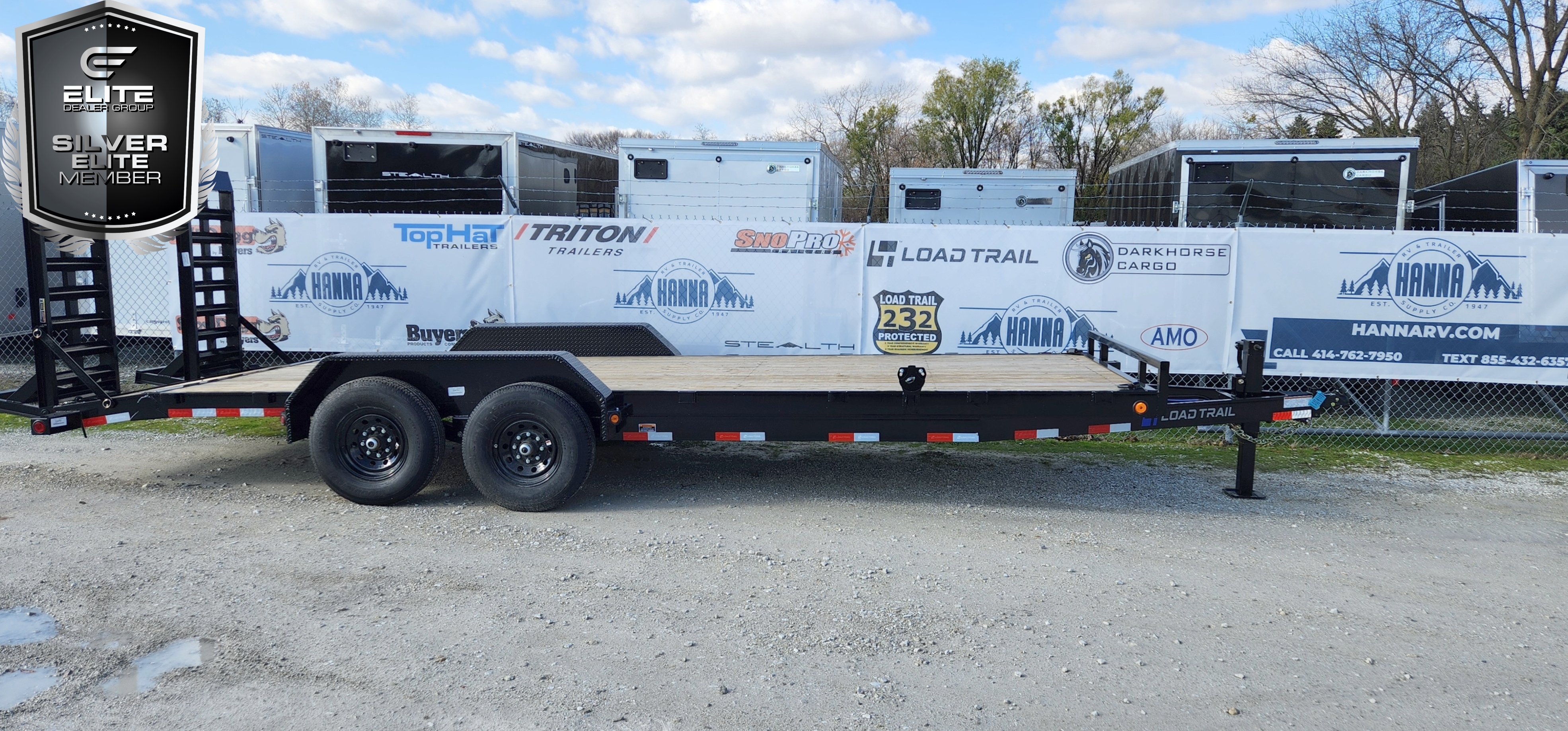 Load Trail 83 X 22 Tandem Axle 14,000 Lb Steel Car Hauler / Equipment Trailer with Fold Up Ramps